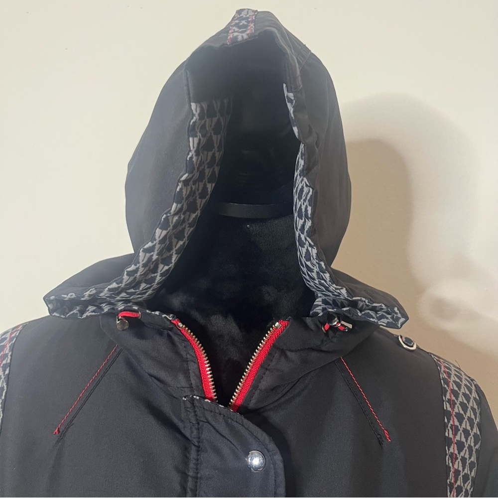 MYUNG SHIN Men’s Black Gray Red Contrast Stitched Hooded Toggle Nylon‎ Jacket XL - Picture 9 of 16